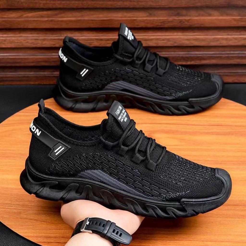 Summer fly-woven mesh shoes breathable sneakers soft sole light student running shoes