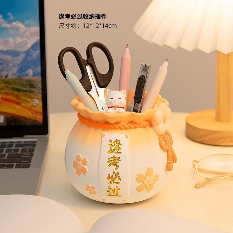 Creative Cute Character Sculpture Pen Holder Office Desktop Storage Decoration Student Practical Stationery Home Decoration
