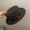 Spring and summer sunshade sunscreen straw hat women's fashion versatile belt buckle top hat British retro style small brim flat top hat
