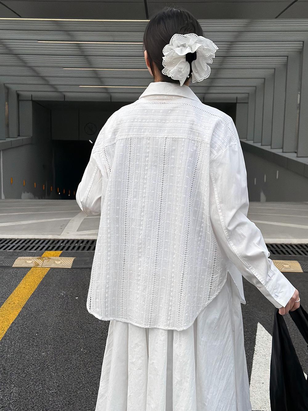 

Lu Xi Women s Long Sleeve Loose Lapel Shirt, Spring 2026, with Unique Back Hollow Design. M