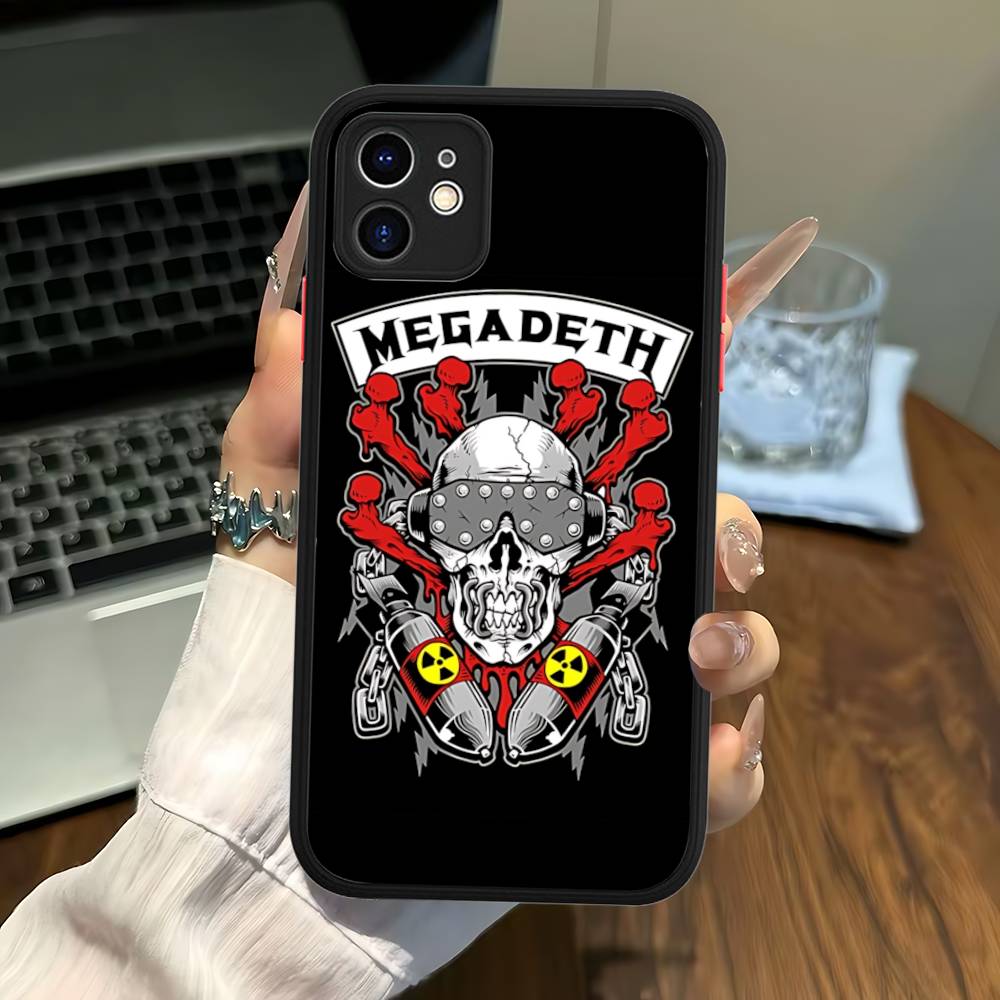 

1pc Band M-MegadethS Rock Metal Matte Transparent Phone Cover For IPhone Case 16 15 14 13 12 11 Pro Max X XS Max Plus iphone 13pro max