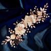 Weiße Acrylblume Braut-Kopfschmuck Reiner Handgemachter Perlen-Haarkamm Westlicher Hochzeitskranz Doppelband