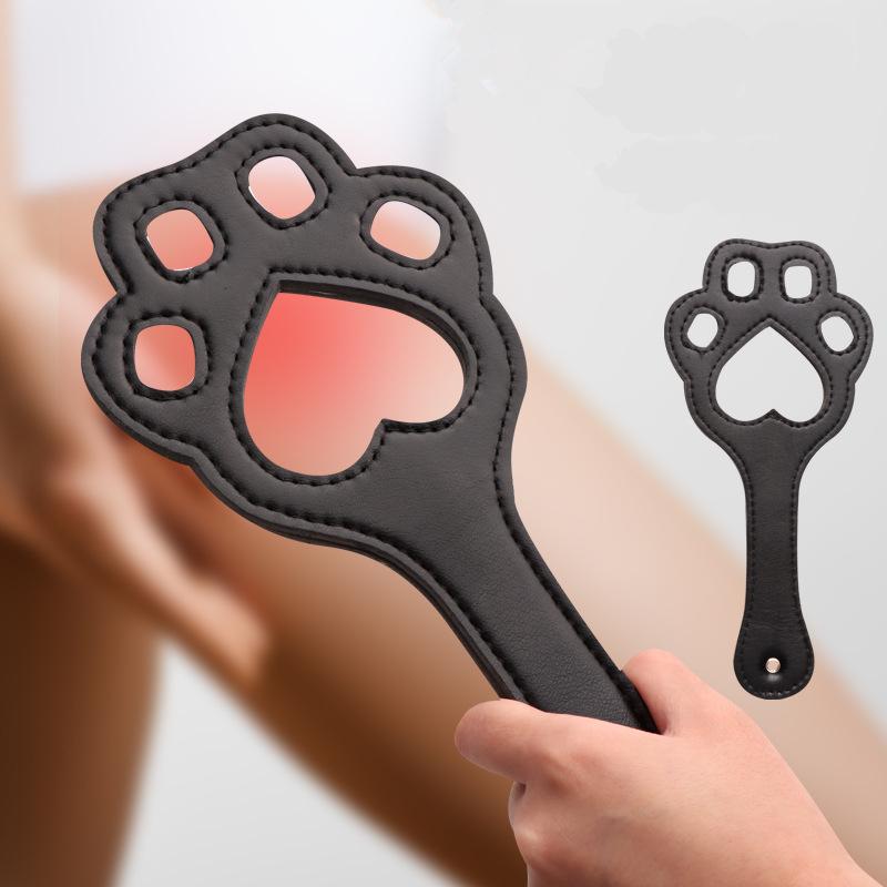 Bdsm Sex Game Cat Claw Shape Hollow Leather Whip Erotic Sexy Clap Spanking Paddle Adult Flirt Sex Toys For Women Fetish
