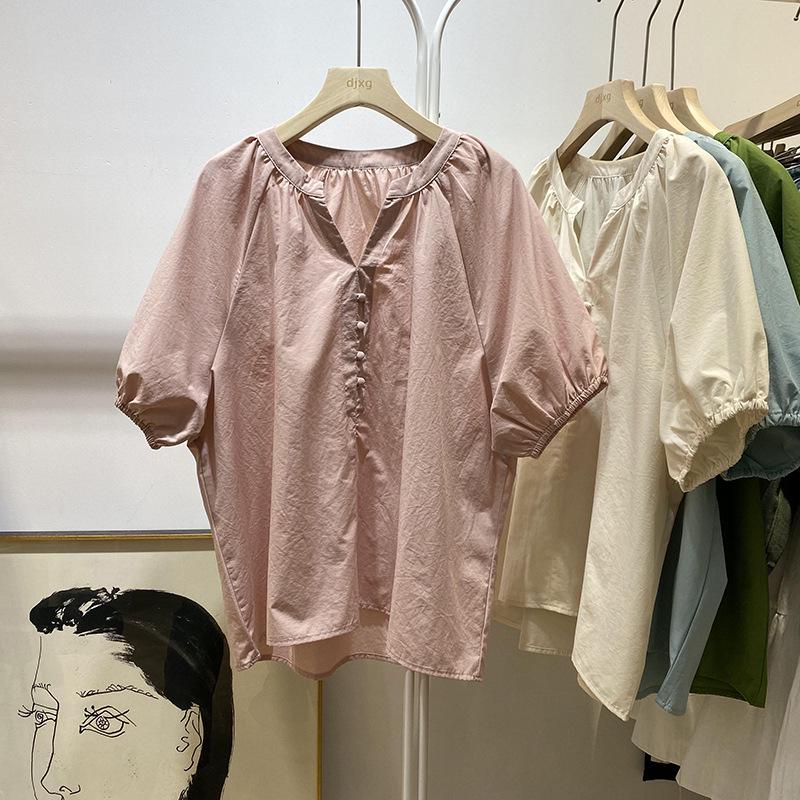 Women's Trendy V-Neck Raglan Sleeve Pullover - Stylish, Loose & Age-Reducing Doll Shirt