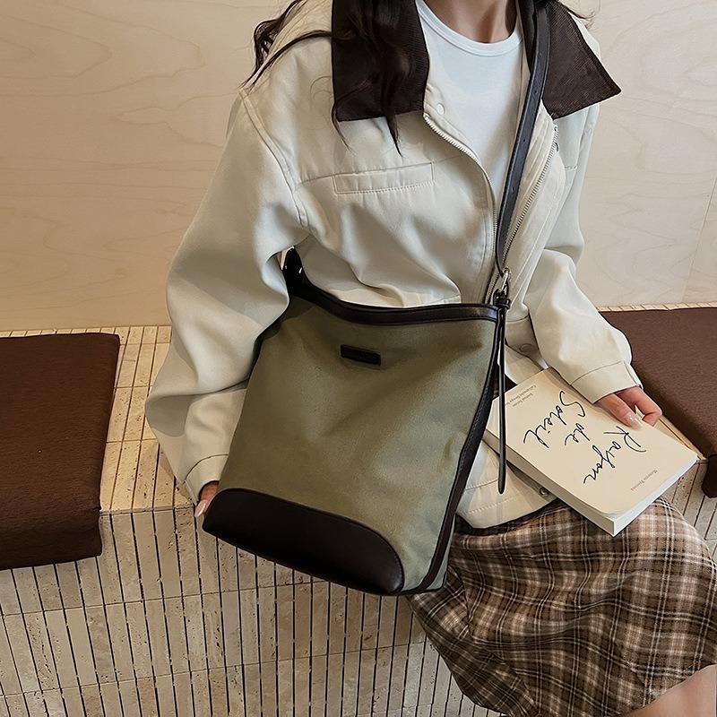 New fashionable versatile shoulder bucket bag messenger bag women's simple high-end sense large-capacity commuter bag