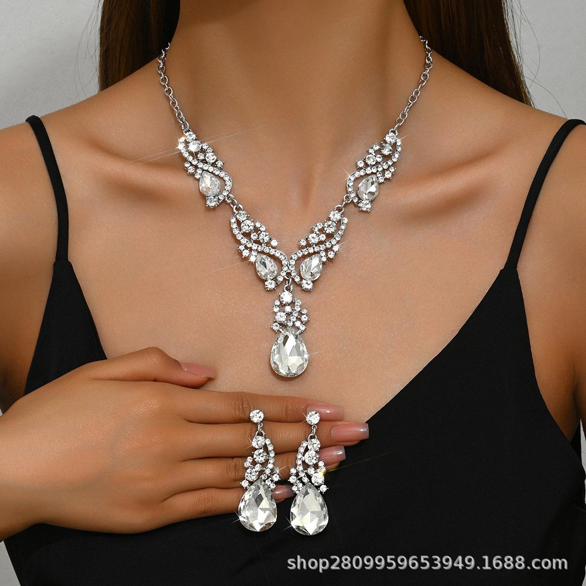 Alloy Necklace And Earring Set For Ladies - Wedding And Bridal Jewelry Set
