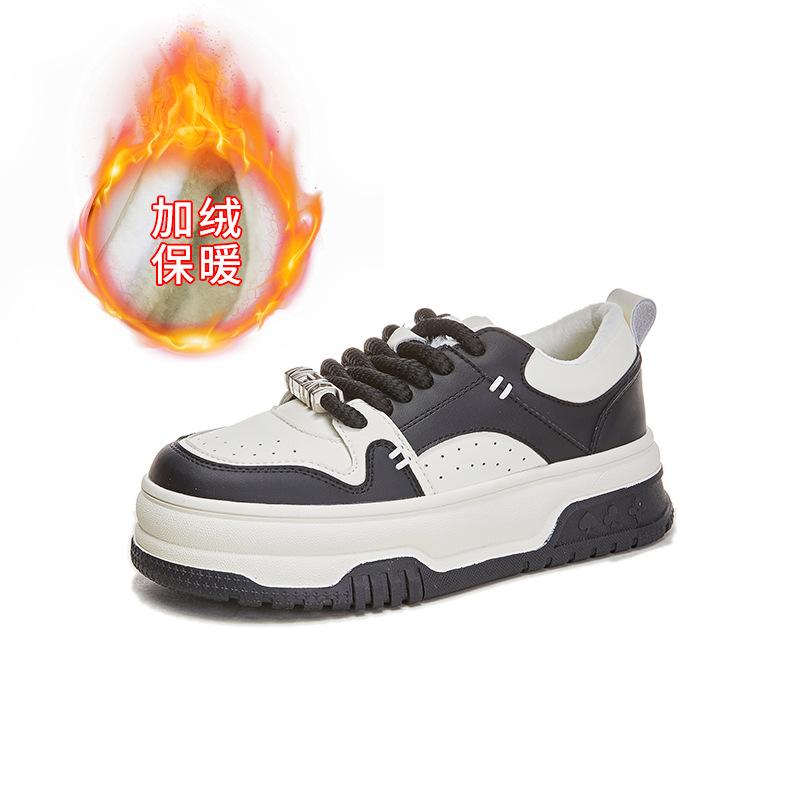 Leather little white shoes women's 2025 winter new women's flat-soled single shoes women's thick-soled velvet women's shoes versatile board shoes wome