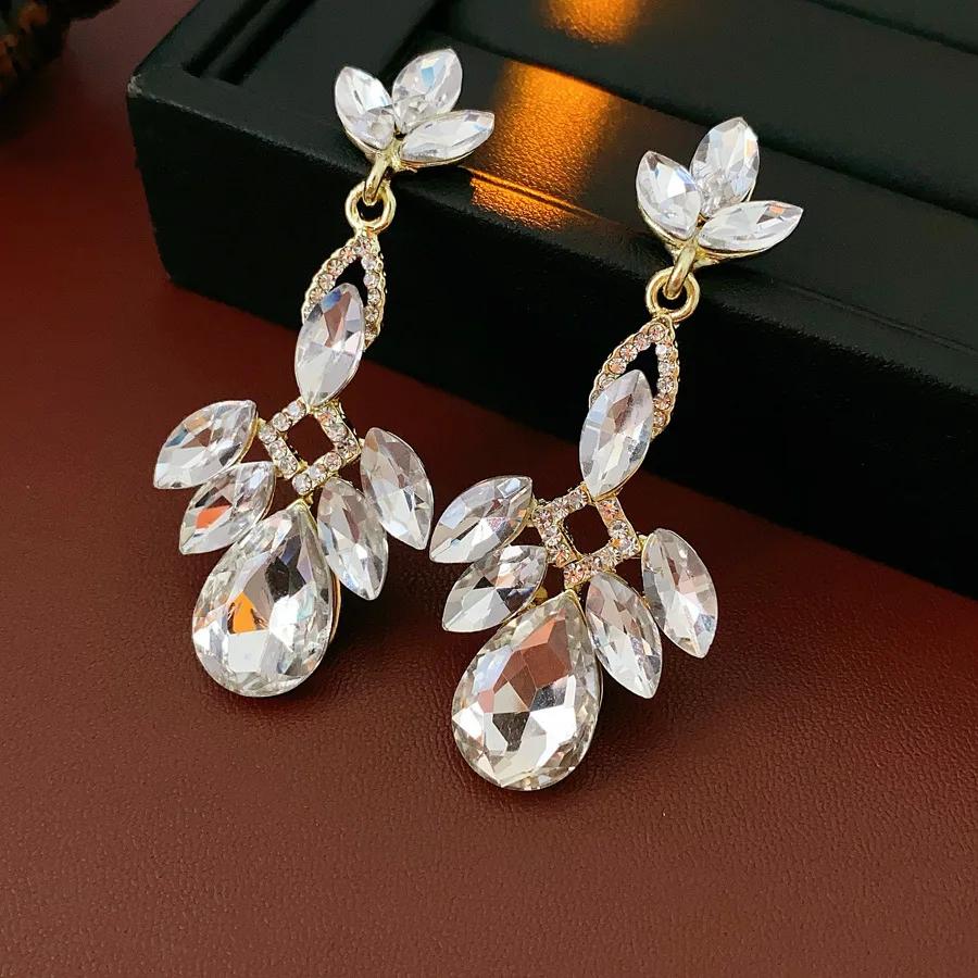 Inlaid Rhinestone Hollow Water Drop Flower Earring for Women Light Luxury Palace Style Drop Earrings Exaggerated Zircon Gifts