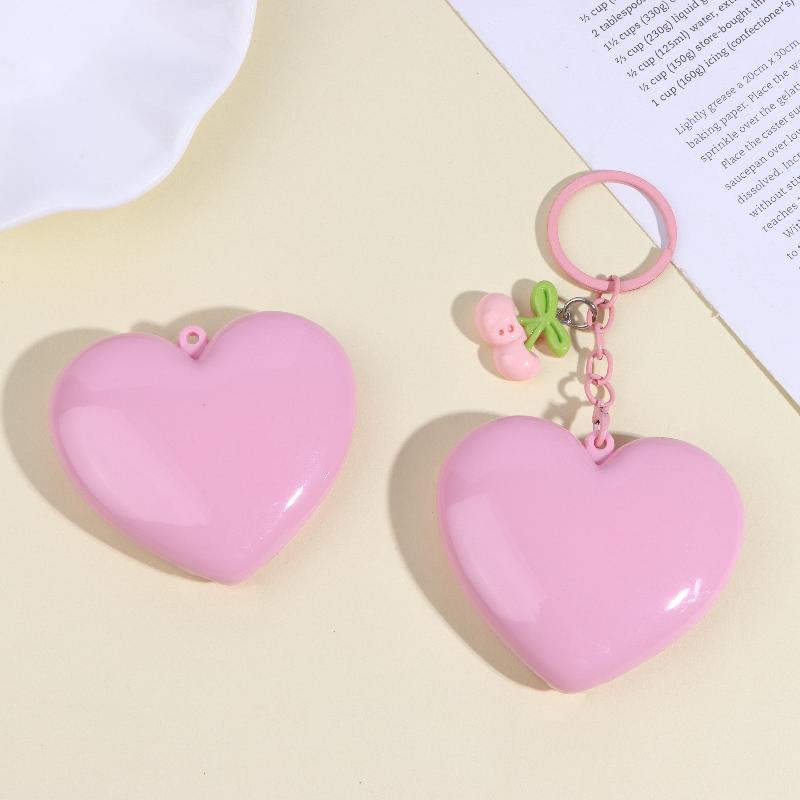 1Pcs Heart Shape Mini Empty Blush Powder Box Eye Shadow Container With Mirror And Aluminum Pan Key Chain Lipstick Packaging