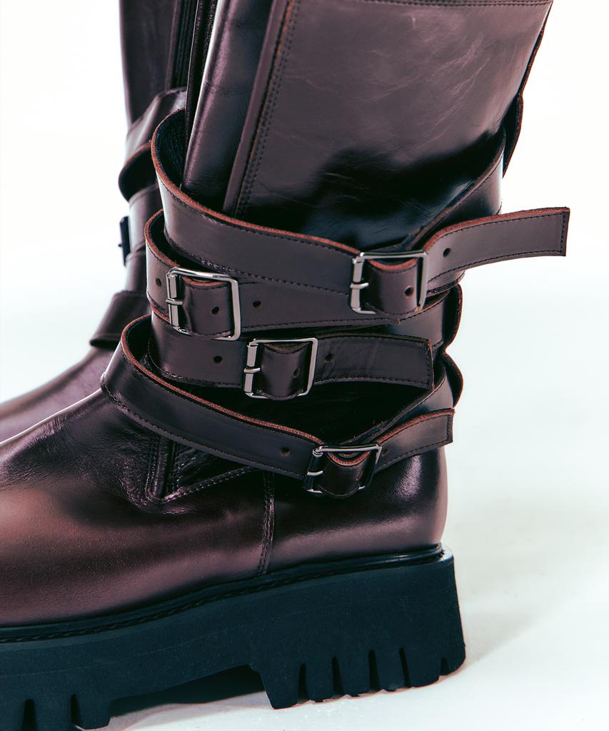 Lanarchive [5011] Wine Maxi Buckle Boots