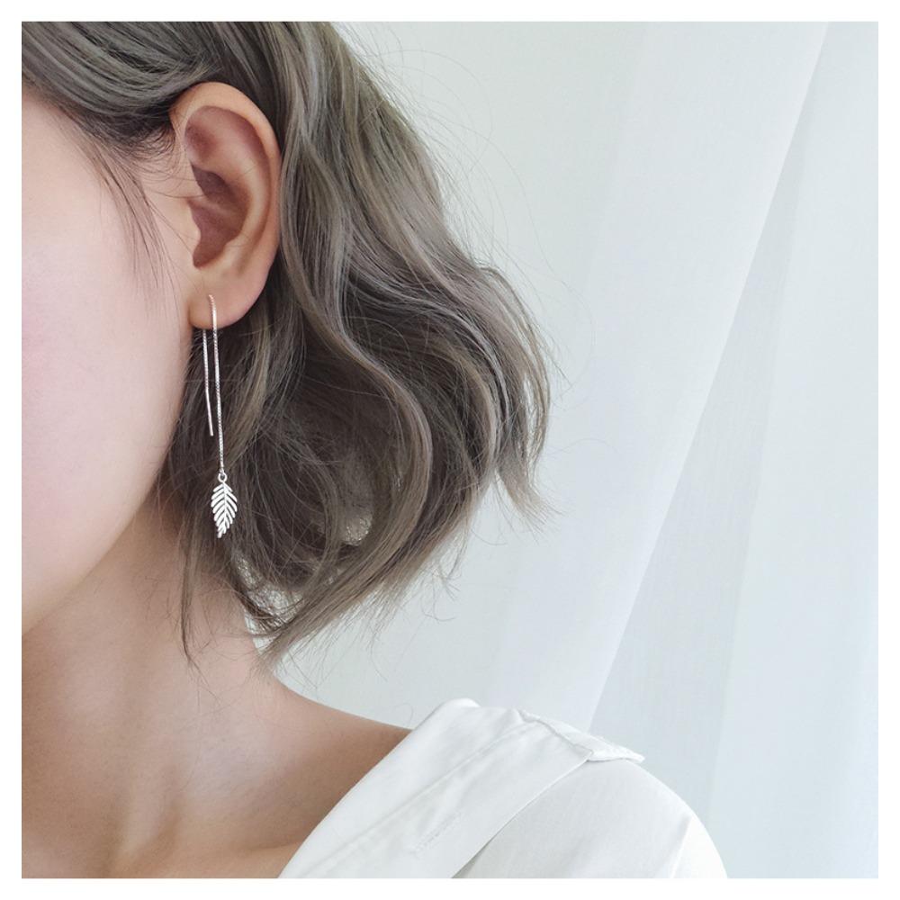 Leaf Dangle Earrings Elegant Long Drop Silver Wire Fringe Leaf Pendant Earrings for Women
