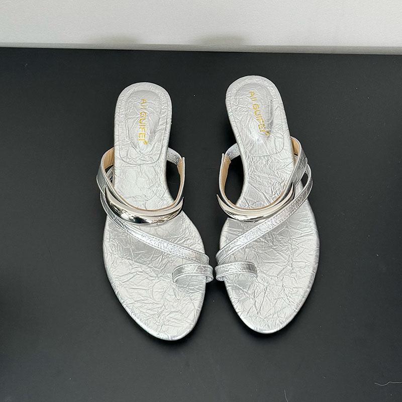 

Fashion Fashion Metal Ladies Strange Heel Slippers Sandals Shoes Round Toe Women Low Heel Slides Slippers Female Flip flops Pumps 35 бежевый