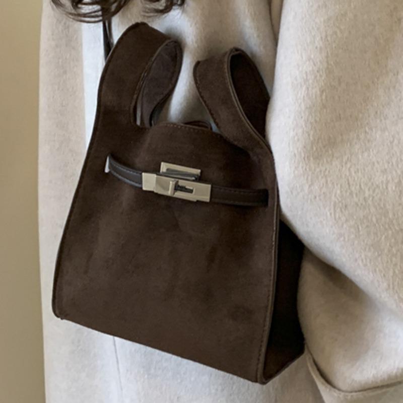 Niche Large-capacity Women's Armpit Bag Autumn New Suede Tote Bag Simple Shoulder Commuter Bag