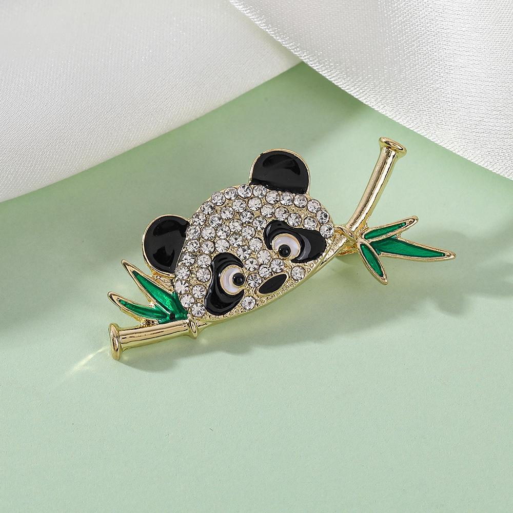 High-End Pearl & Rhinestone Butterfly Brooch for Women's Fashion Suits and Scarves