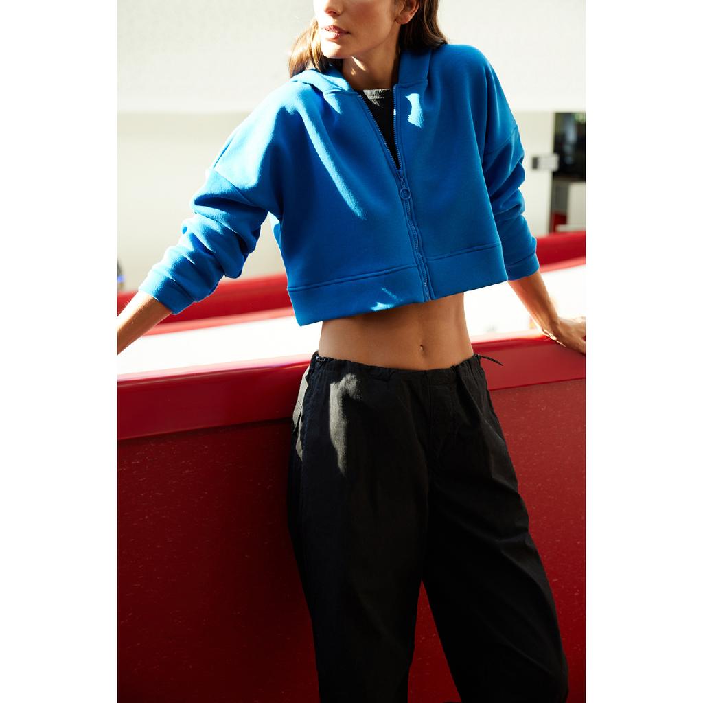 Beige gestricktes Sweatshirt