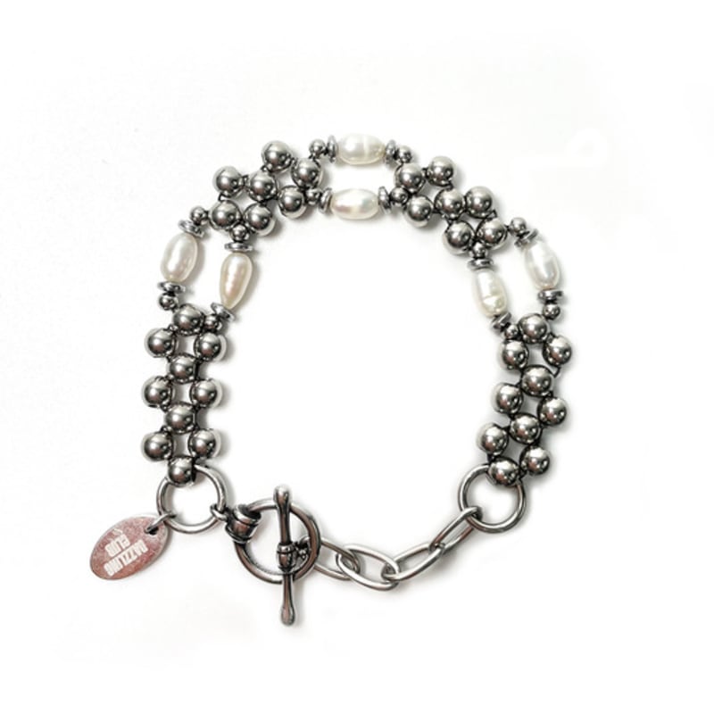 Dazzling Club Pearl Chain Bracelet