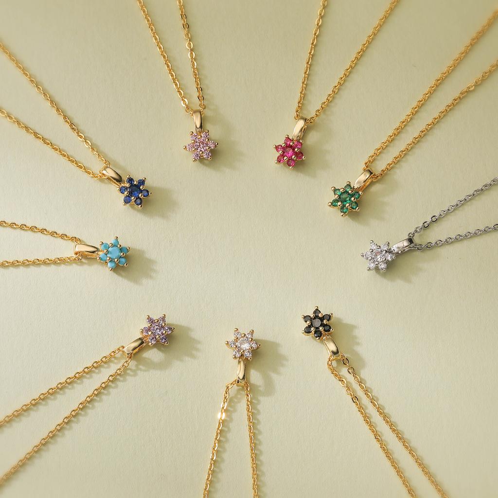 Exquisite Simple Zircon Flower Pendant Necklace Sweet Romantic Jewelry For Women