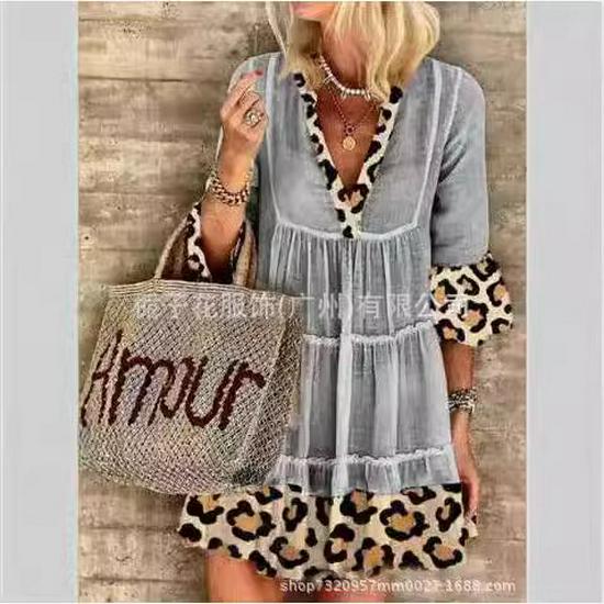 

Европейское и американское платье с V-образным вырезом и оборками с леопардовым принтом 5XL серый