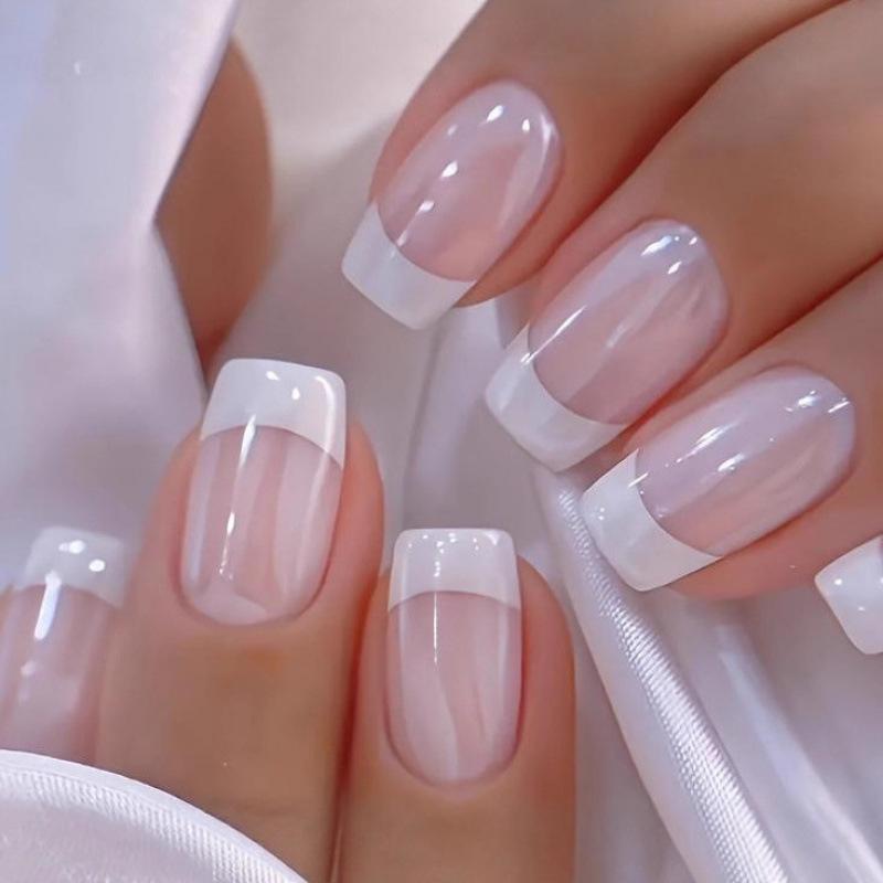 24-Piece Short French White Wearable False Nail Set with Manicure Stickers