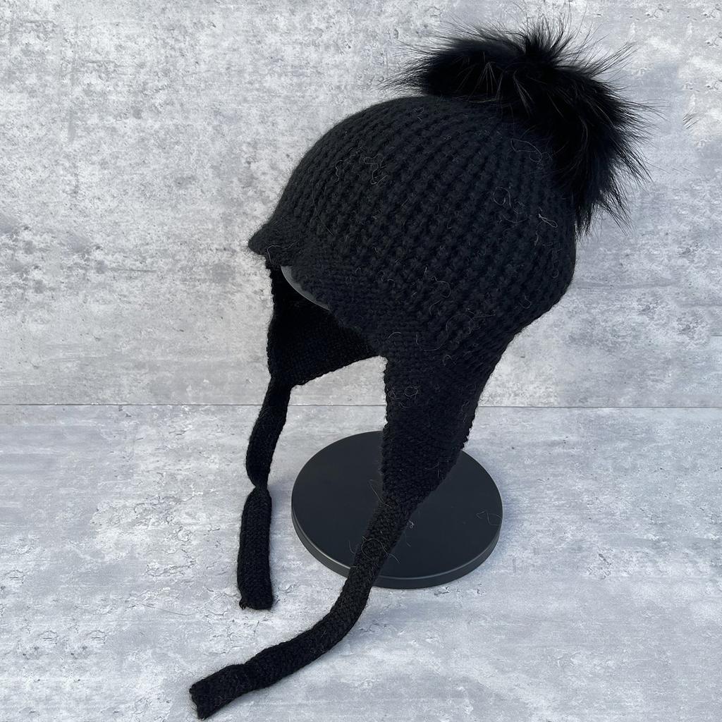New big hairball knitted wool hat children's autumn and winter cold and warm ear protection hat cycling windproof Lei Feng hat