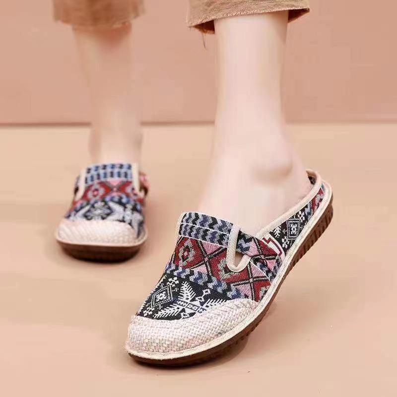 Sommer alte Peking Stoffschuhe Tasche Kopf Hausschuhe atmungsaktive Damenschuhe Leinen Halbschuhe weiche Sohle bestickte Stoffschuhe