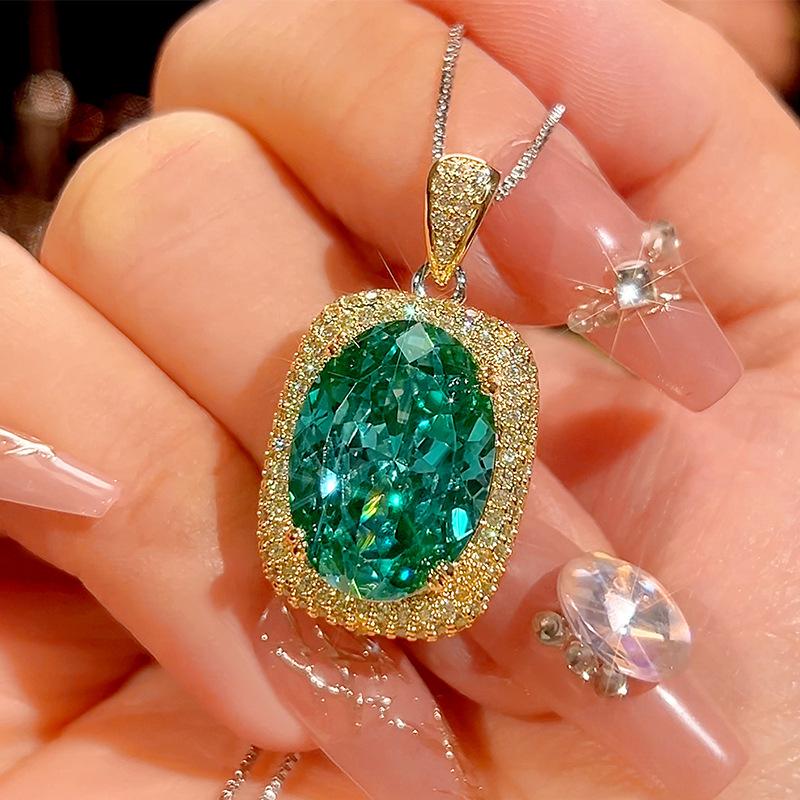 

Ювелирные изделия Медное основание Позолоченное Имитация Пара Зеленый Высококлассный Ювелирный Набор Женский Камень 13 * 18