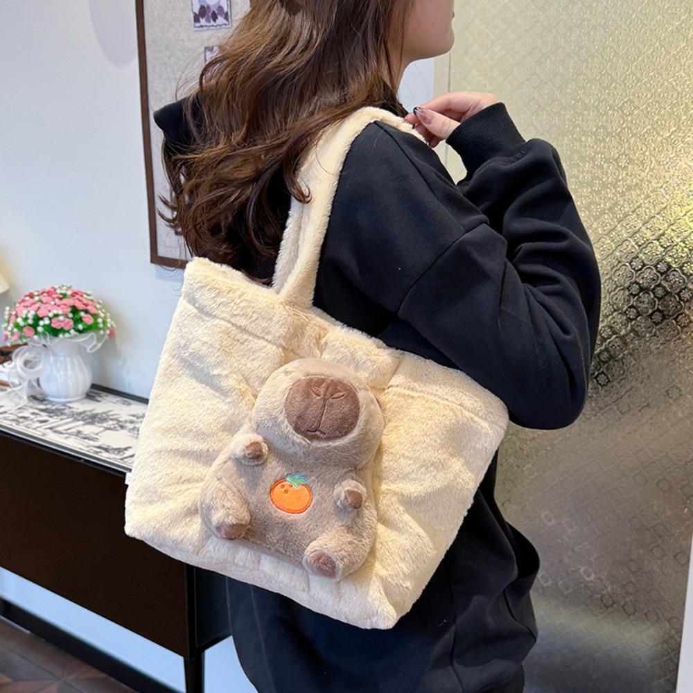 Large Capacity Plush Tote Bag Korean Style Shoulder Bag Travel Capybara Handbag  Girl