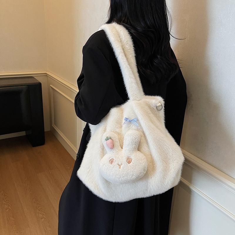 Plush Bag Women's Large Capacity 2025 New Autumn and Winter Versatile Plush Shoulder Bag Casual Commuter Tote Bag