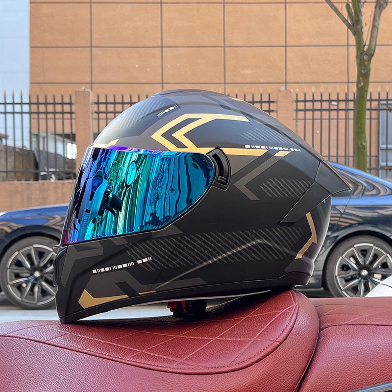 Imitation Street Car Helmet Men's Motorcycle 3C Electric Vehicle Full Helmet Autumn and Winter Knight Double Mirror Riding