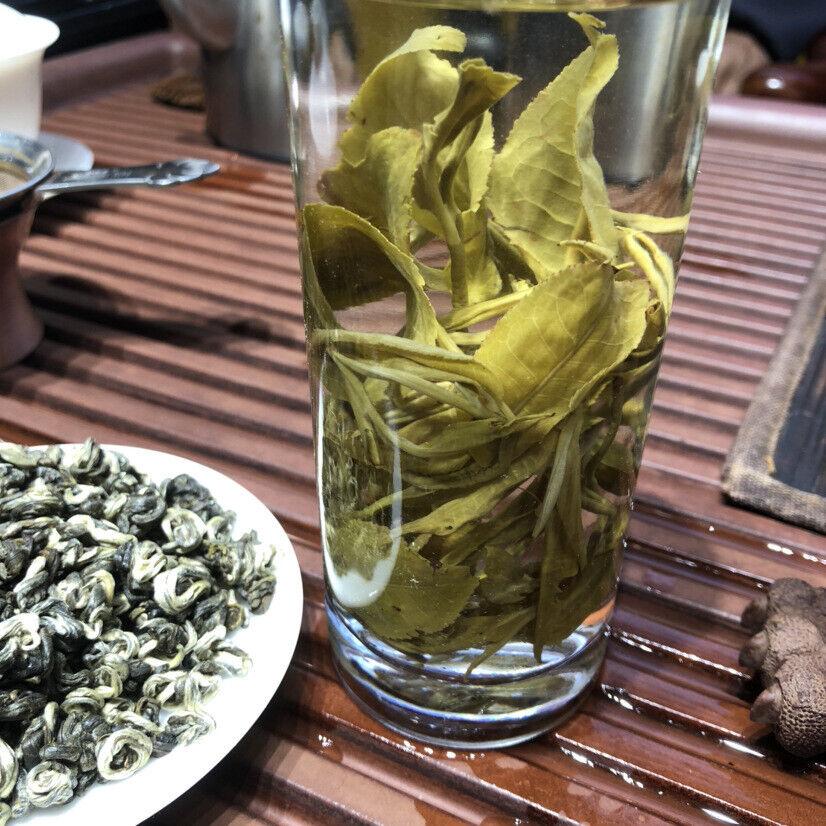 300 g pliculețe de ceai verde Yunnan Biluochun Spring Qingxiang 12,34 oz