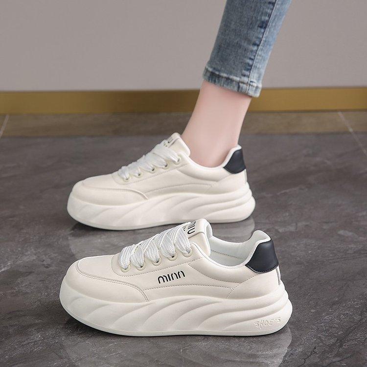 Women's Platform Bread Shoes Platform White Shoes Student Board Shoes Casual Women's Sports Shoes