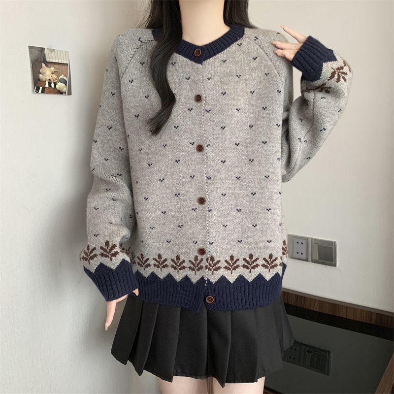 

Plus Size Korean Style Blue Jacquard Cardigan Sweater for Women, Autumn/Winter Knitwear Top 2XL (130-150 jin)