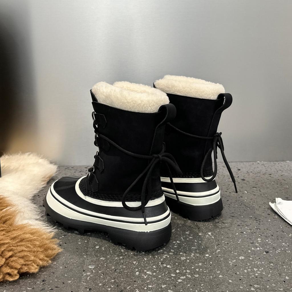 Outdoor mountaineering waterproof snow boots duck hunting boots women's winter cold-proof warm non-slip thick-soled medium boots