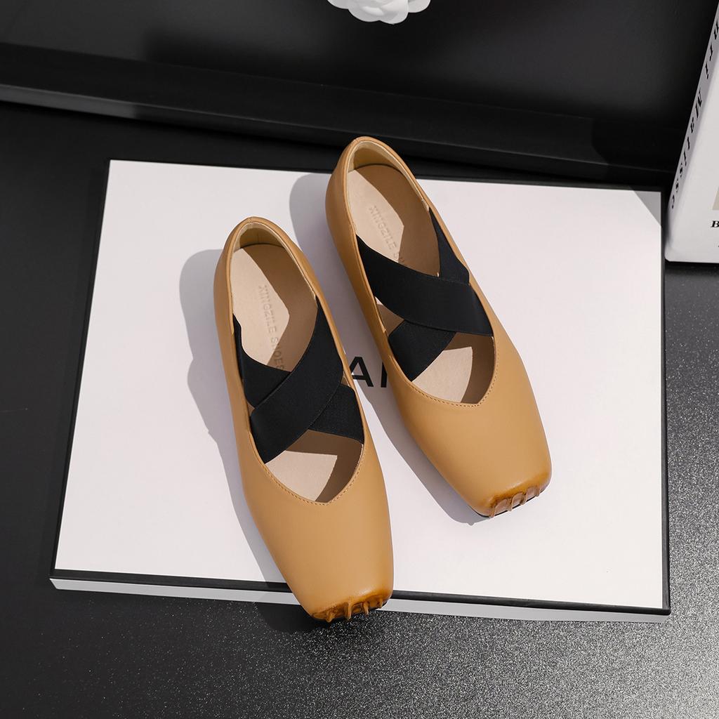 Ballet Shoes Leather Pig Nose Square Head French Retro Light Mouth Low Heel Single Shoes Cross Strap Mary Jane Shoes Women