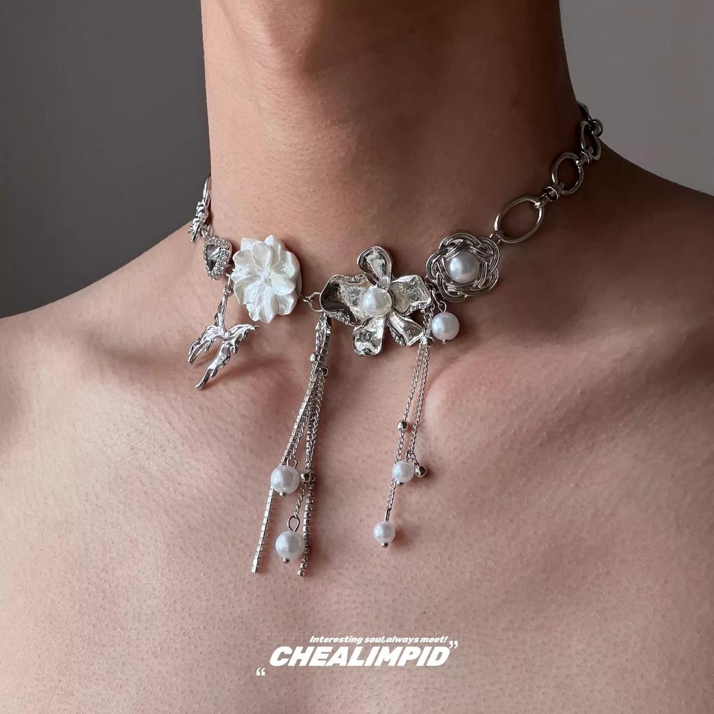 Retro Spicy Girl Butterfly Punk Leather Choker Necklace