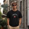 Schweiz Alpen Berg Grafik Vintage T-Shirt Schweizer Flagge Reise Abenteuer Tee