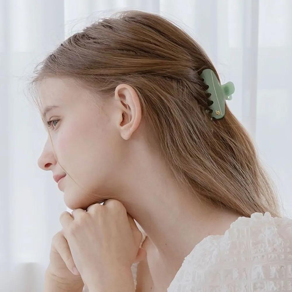 Etua Hair Clip-M DESA011-0 beige