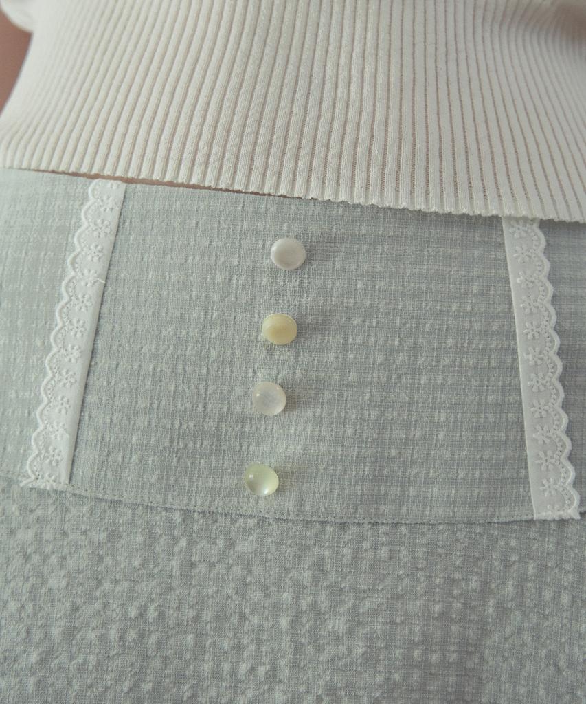 Aueonoseuteljia Beni Lace Check Button Skirt_Light Blue(Ob6Sk13)