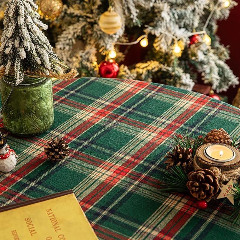 Christmas Plaid Pattern Tablecloth Pastoral Style Round Retro Luxury TableCloth with Tassel Holiday Party Table Cover Home Decor
