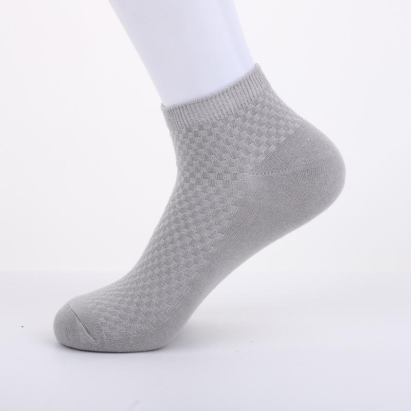 Bamboo Fiber Men's Breathable Short Socks for Spring and Summer - Business Casual