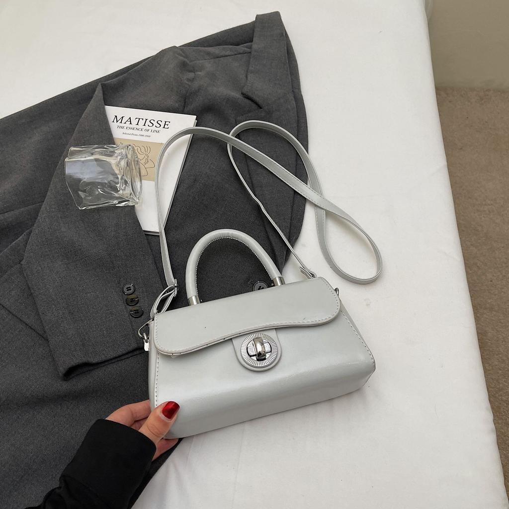 Korean portable bowling bag women's 2025 new trendy fashion shell bag versatile oblique span bag small square bag