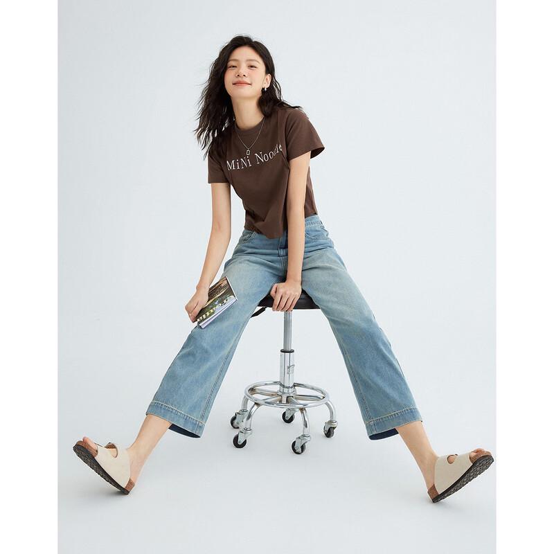 

Demana Women s Light Blue Straight-Leg Cropped Jeans M