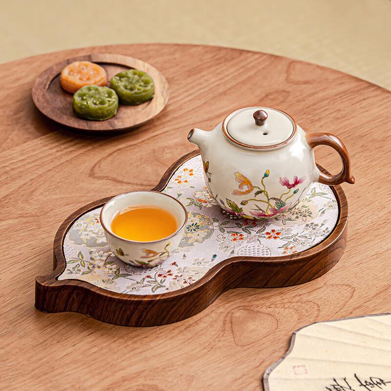 Chuwu Ru Kiln Kung Fu Tea Set