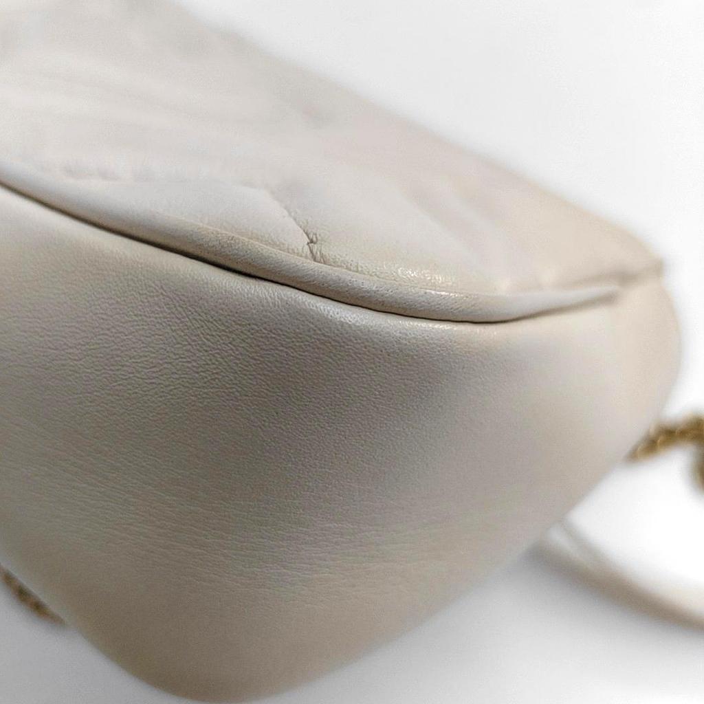 [Usato] Borsa a tracolla mini GG Marmont con logo dorato in pelle trapuntata effetto invecchiato - Buono #1LY019H