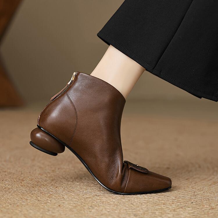 Foreign Style Small Short Boots Women's Boots Spring and Autumn Single Boots Round Head Medium Heel Thick Heel Rear Zipper Brown 