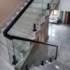 Set von Glasgeländerhaltern Quadratische Designs für Stärke Edelstahlkonstruktion für Balkone und Treppen
