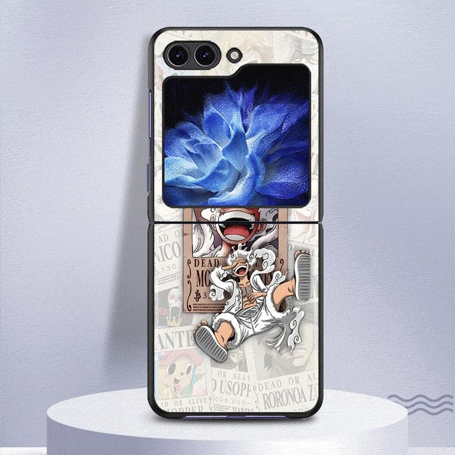 

One Piece Cartoon Luffy Back Phone Cover Funda Case for Samsung Galaxy Flip5 Z Flip 7 6 5 4 3 Flip4 Flip3 Flip6 Flip7 FE Galaxy Z Flip5