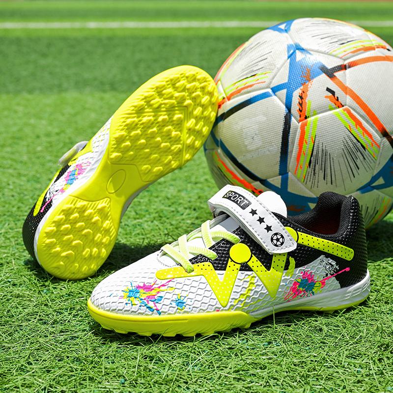 Jungen/Kinder Gummi rutschfeste kurze Spike Klettverschluss Schnürung Kunstrasen Fußballschuhe