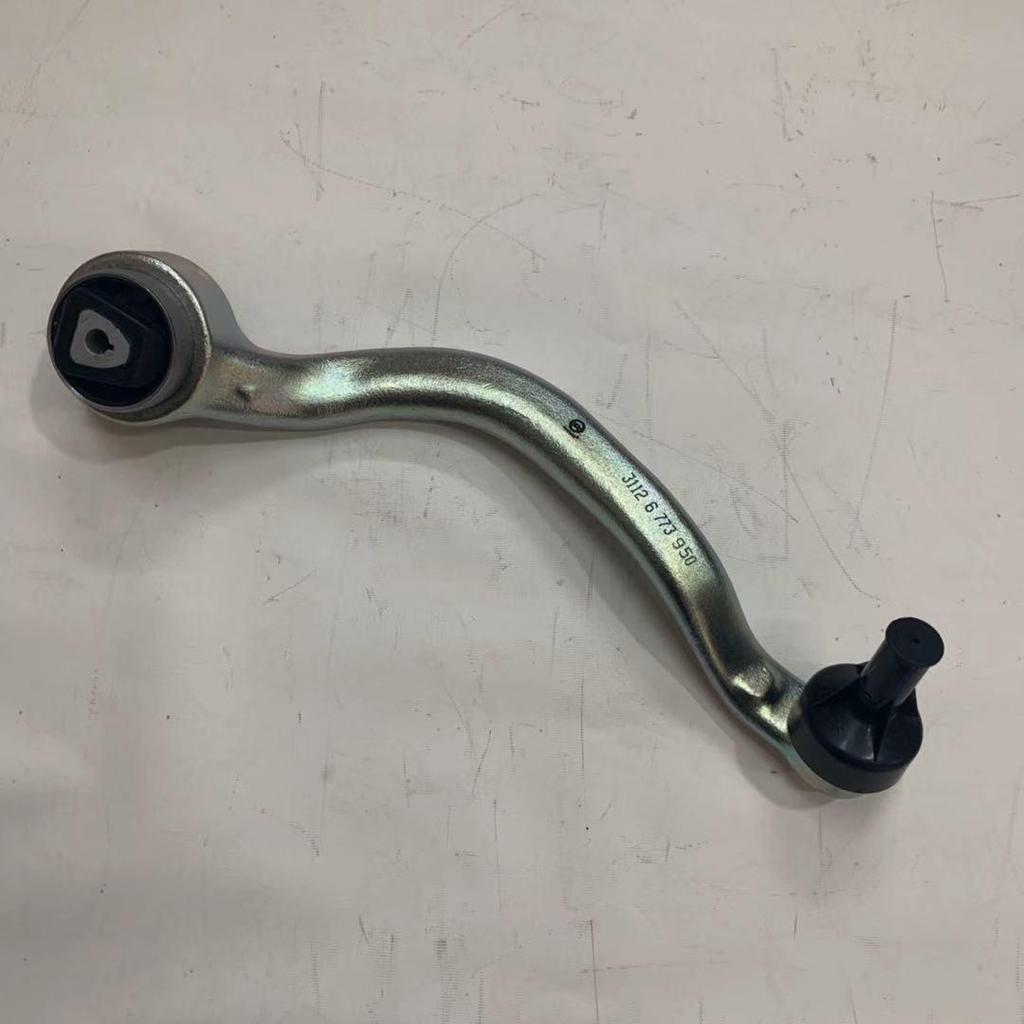 Aluminum Lower Curved Suspension Control Arm for BMW E70 (Part 31126773950)
