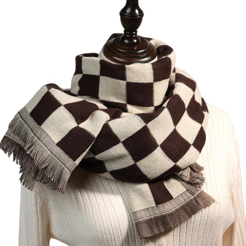 New checkerboard scarf women's multi-color warm fashion checkerboard scarf 2025 new imitation cashmere scarf